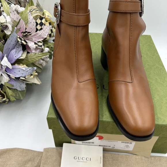 Men’s Gucci calf skin Jakarta buckle boots size 9, made in Italy - Picture 5 of 10